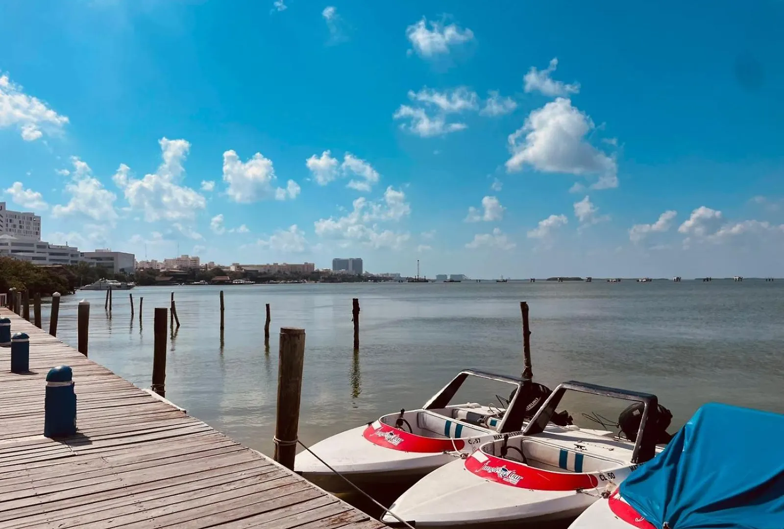 Apartment Laguna View And Beach Front Cove At Salvia Condominiums Cancun